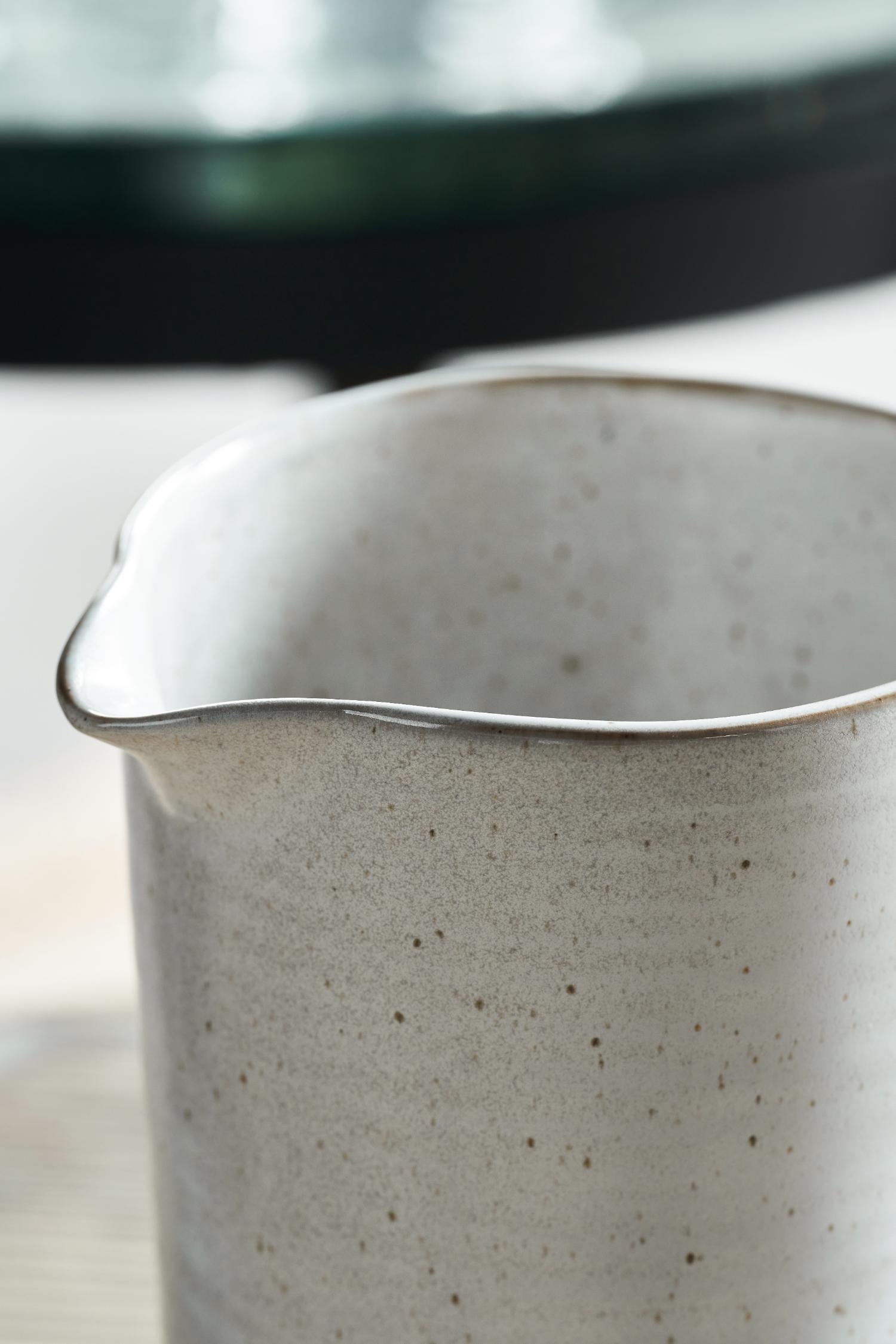 pion jug white speckle