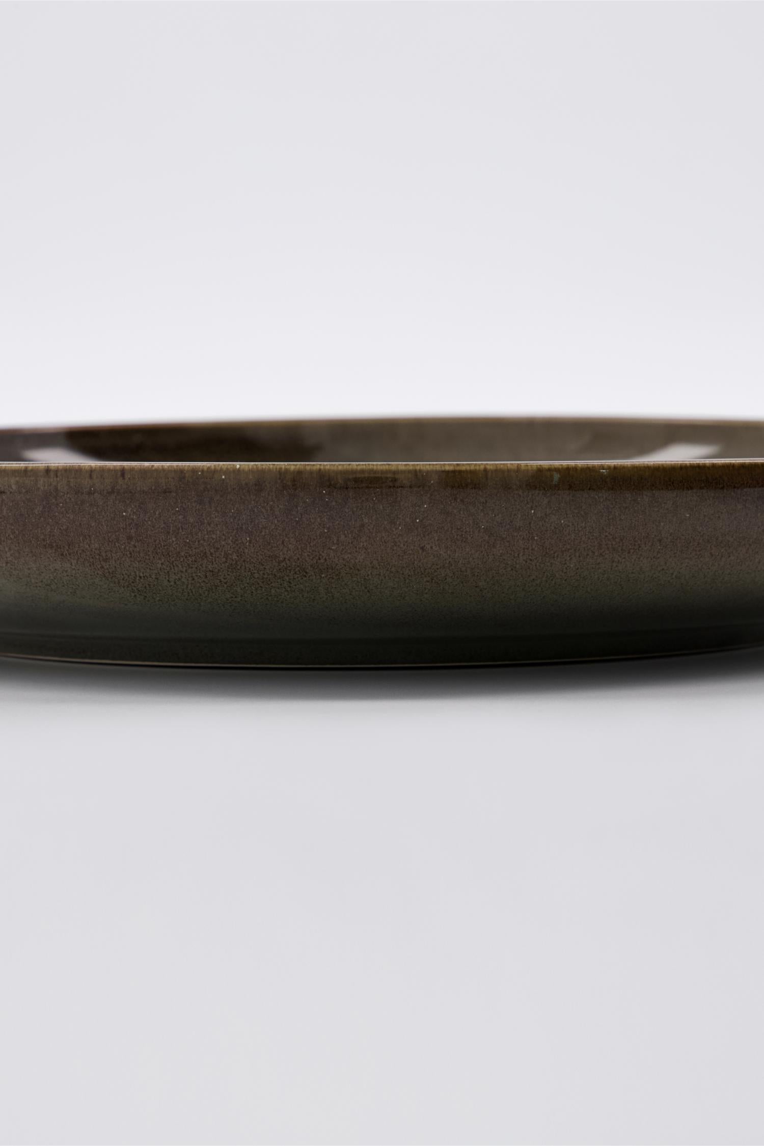 lake serving dish green