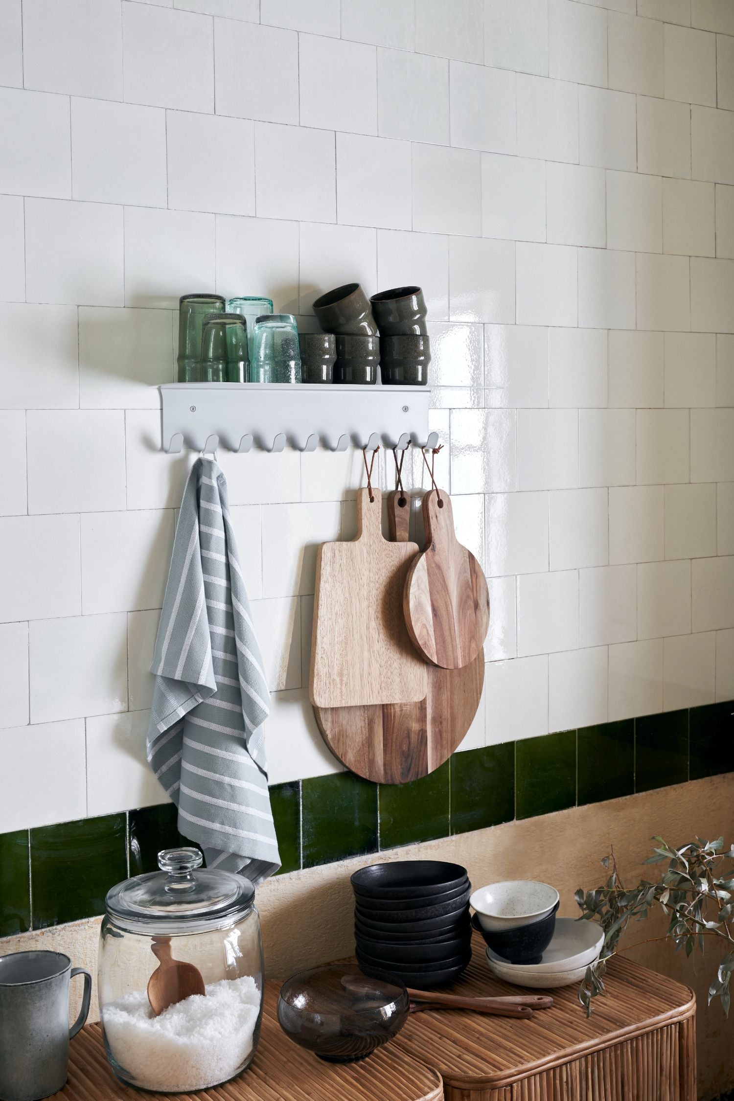 hanging  rack with shelf