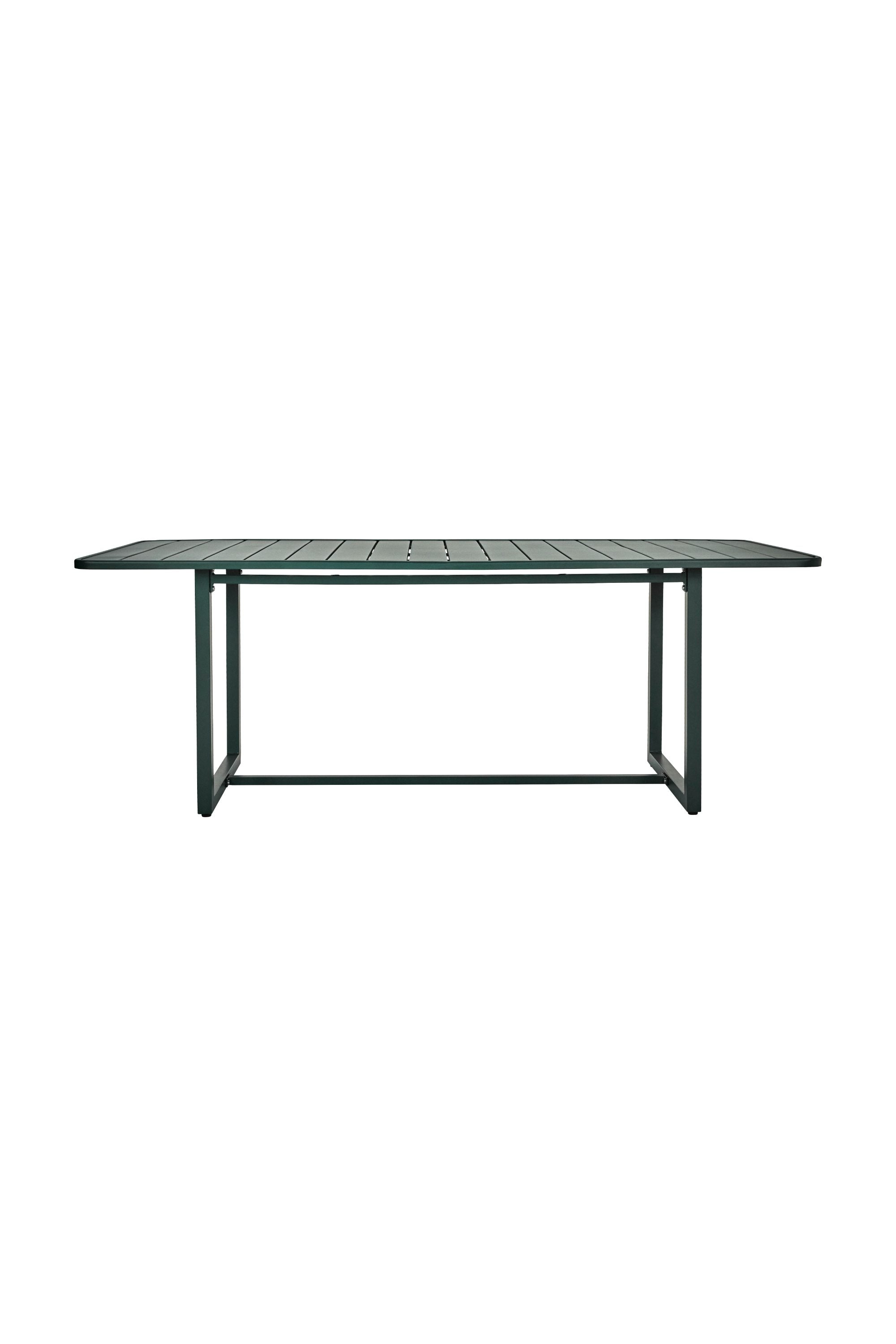helo outdoor dining table