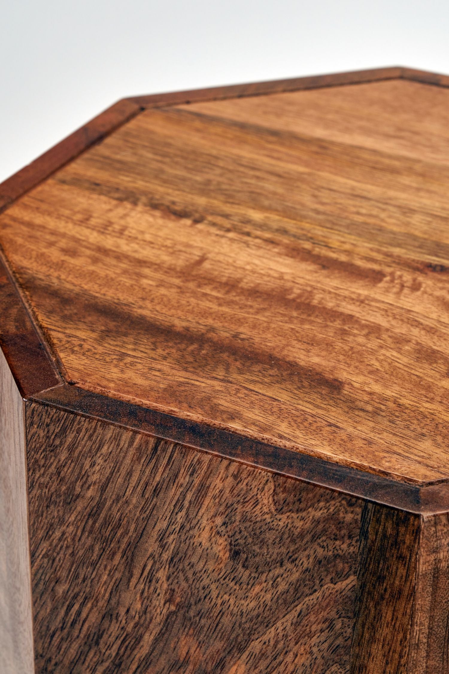 okta side table