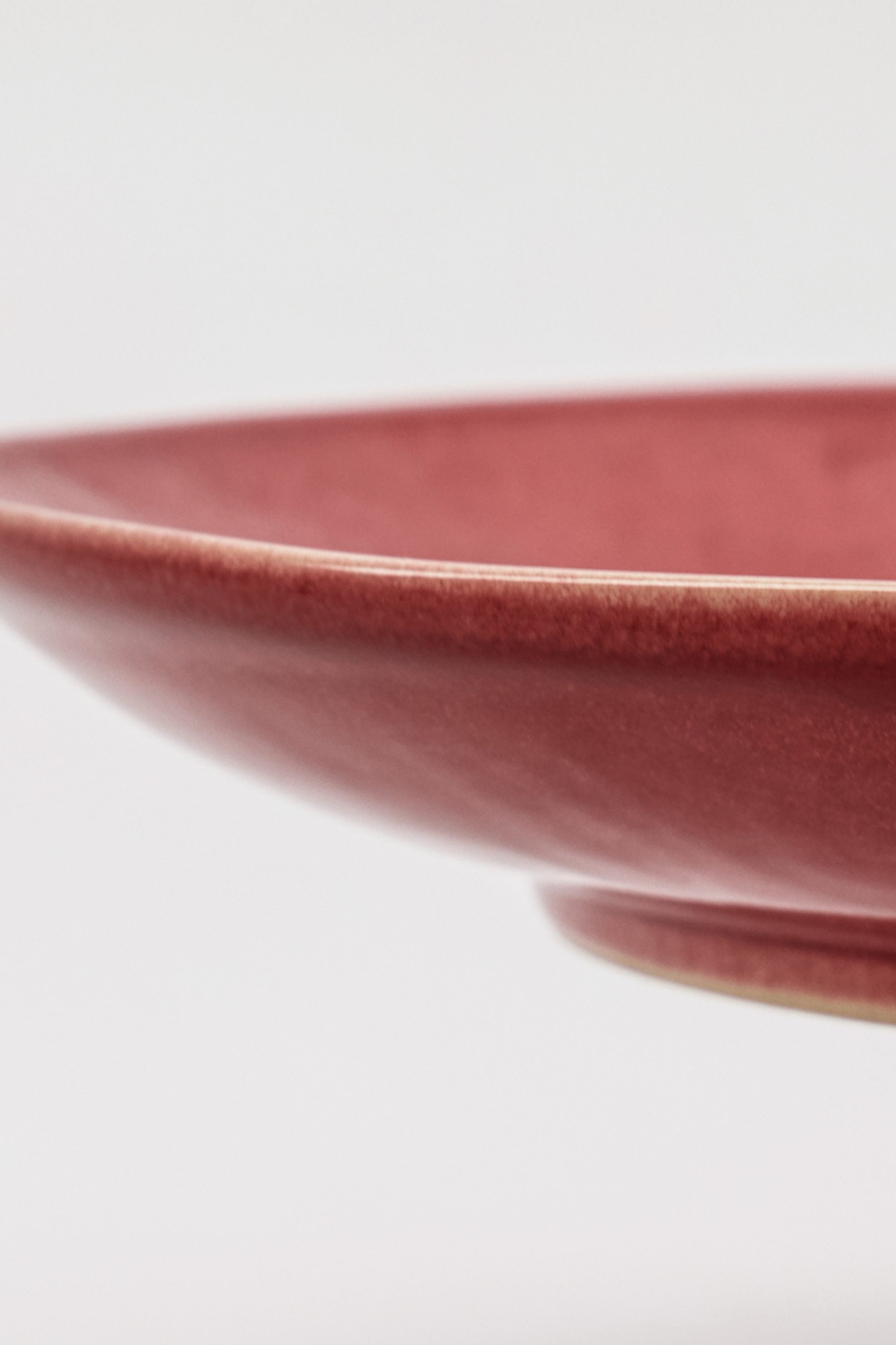 diva dinnerplate red