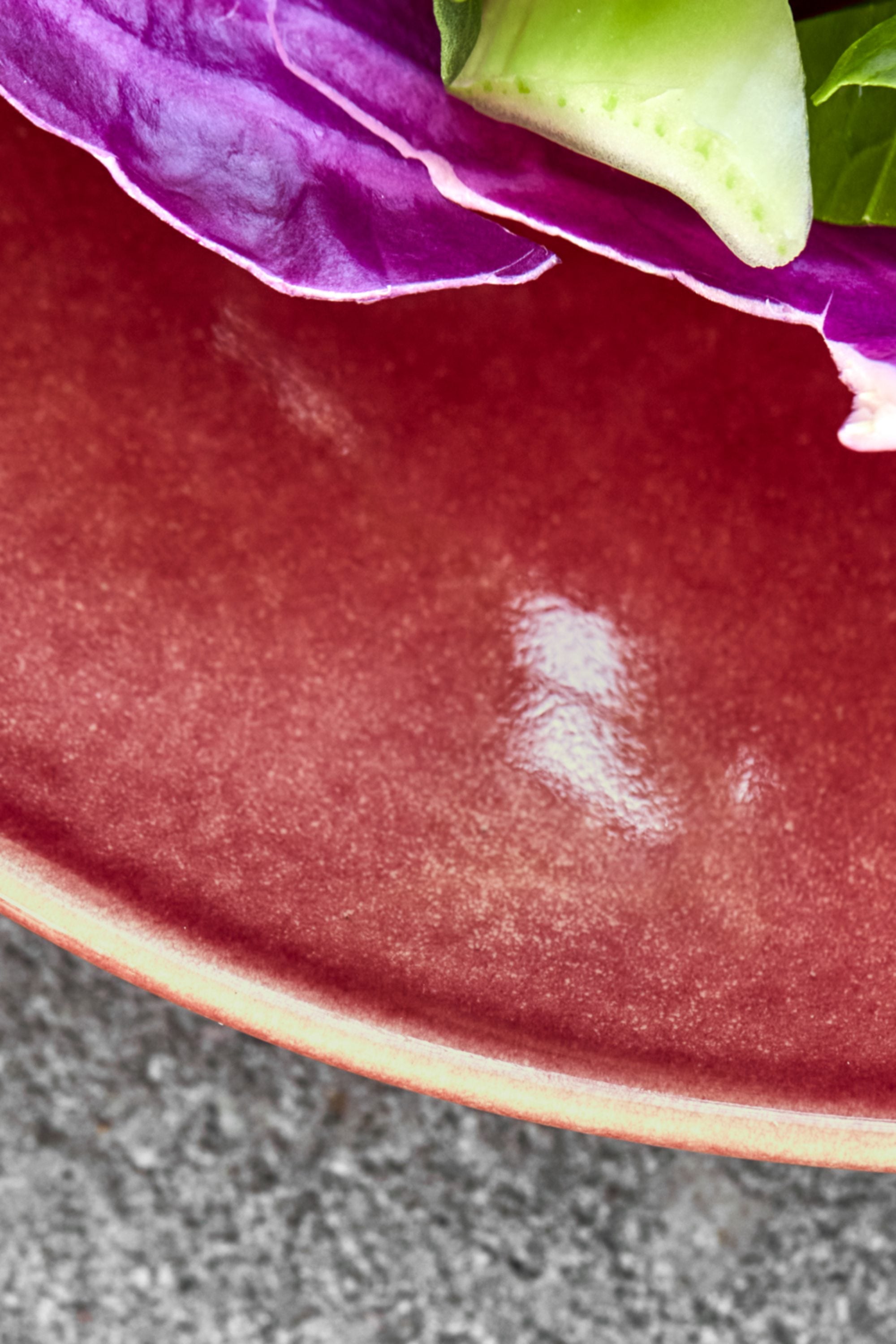 diva dinnerplate red