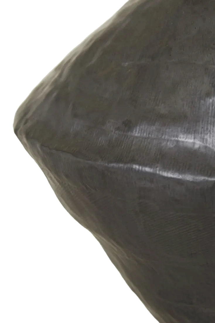 luna vase black