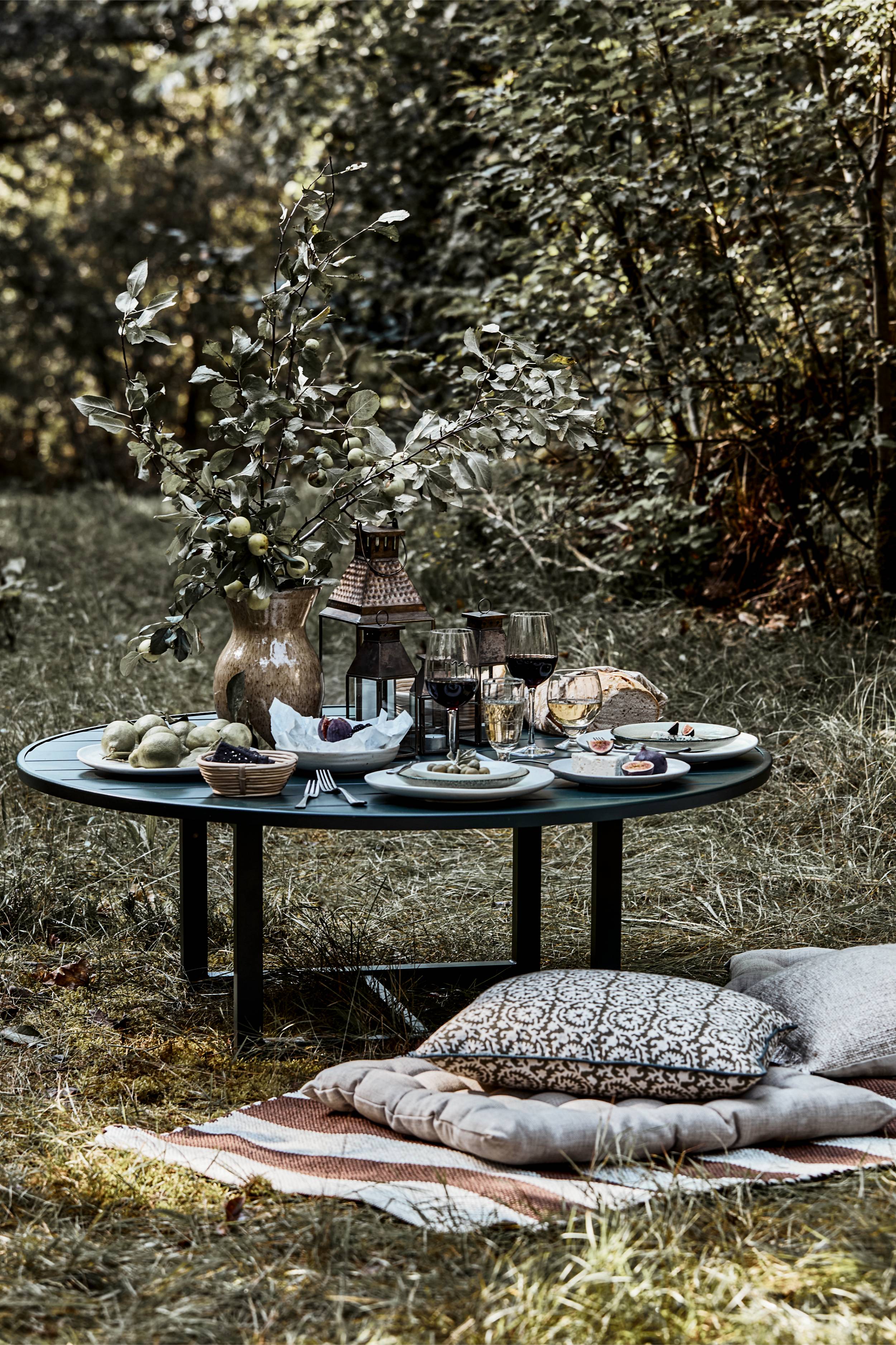 blossom cushion cover