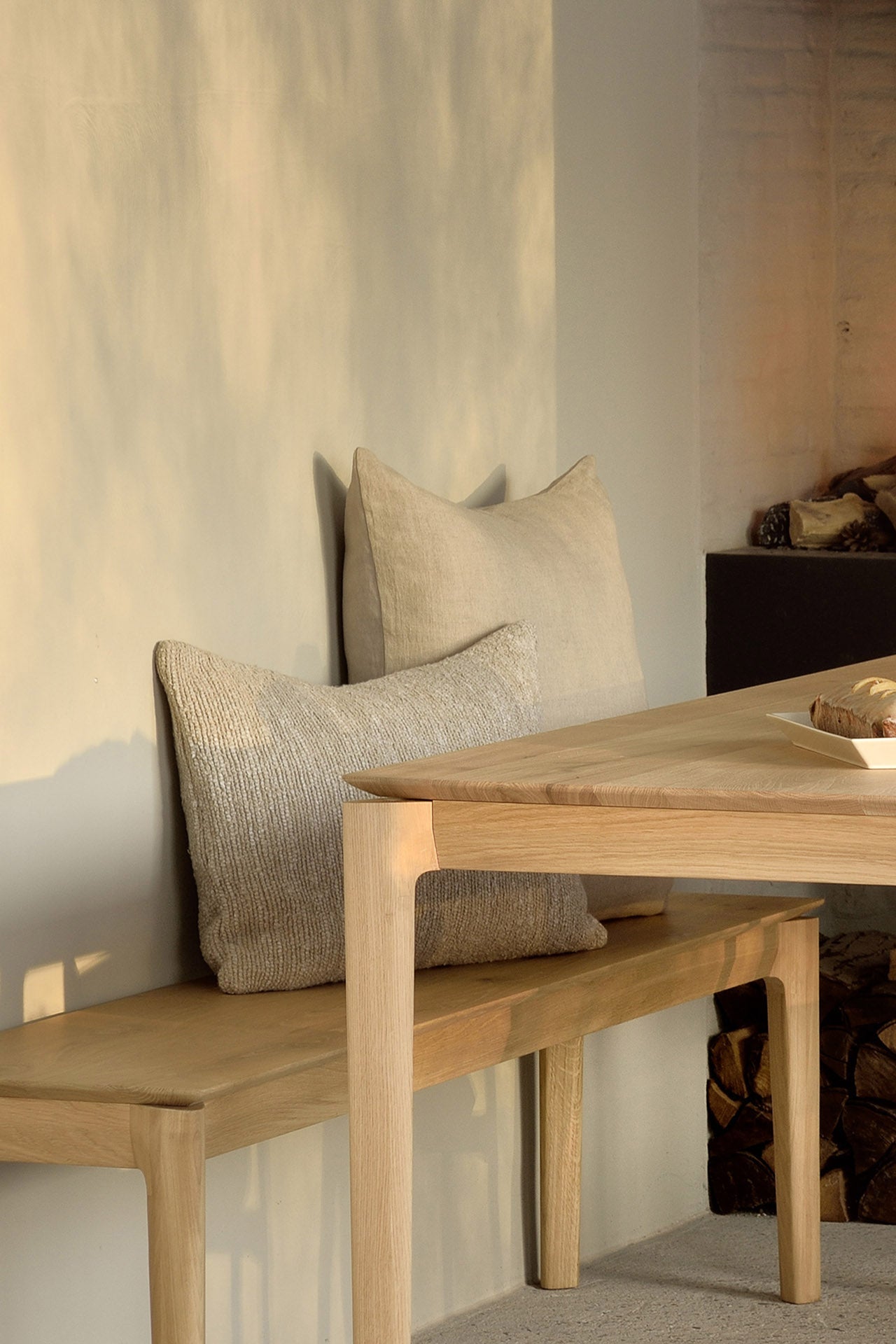 tove oak bench