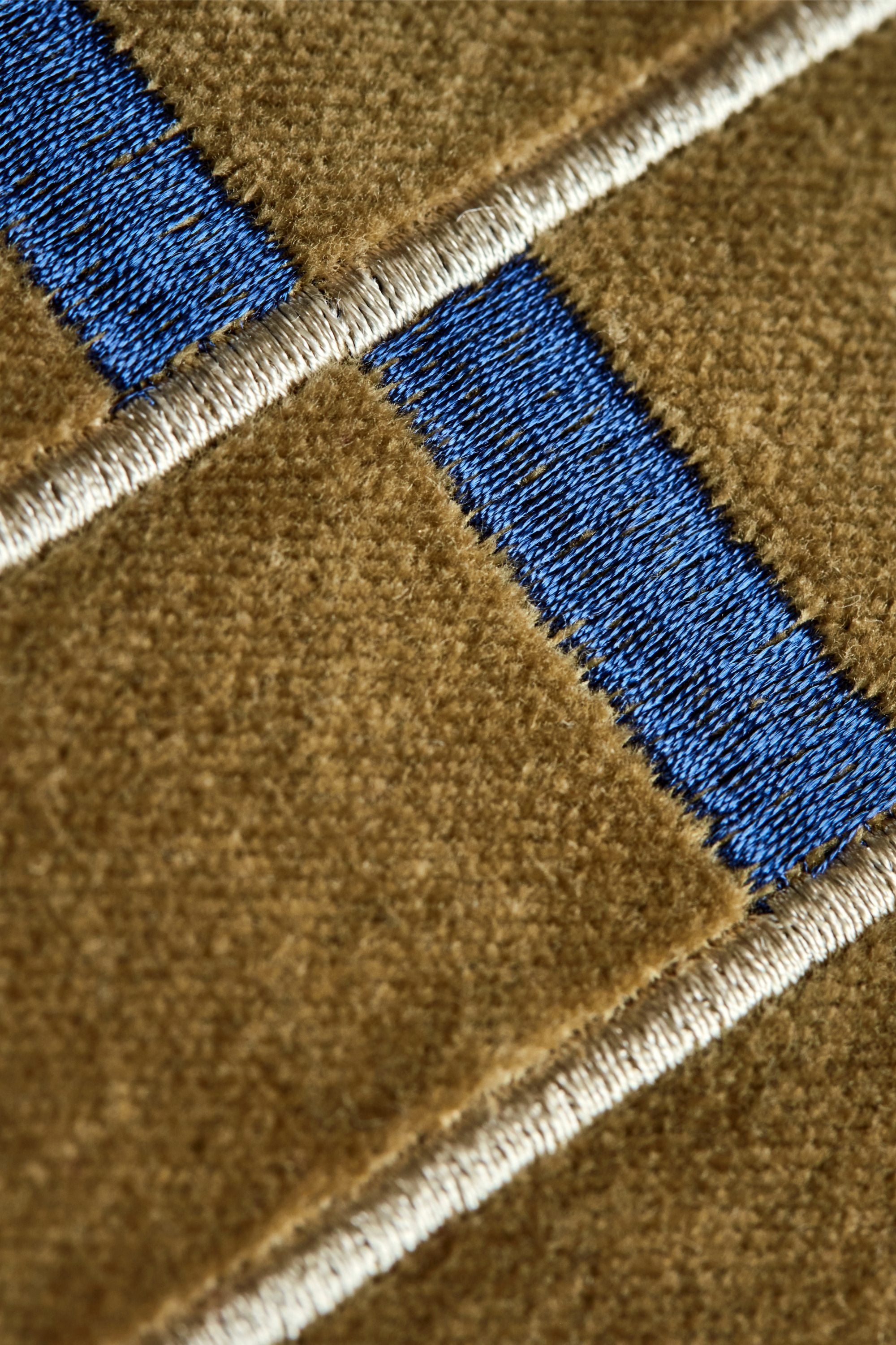 gona cushion cover amber