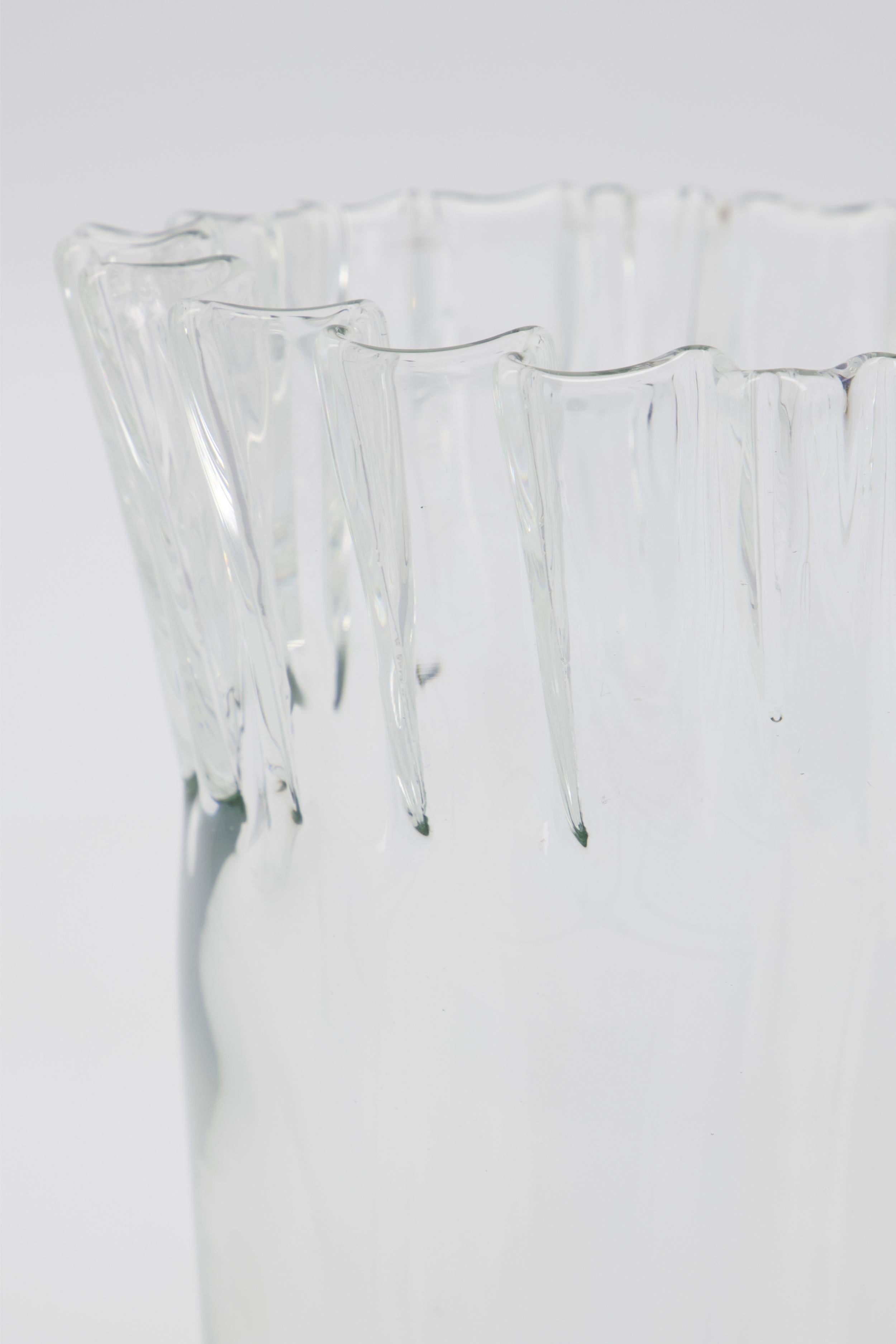 Fold glass vase