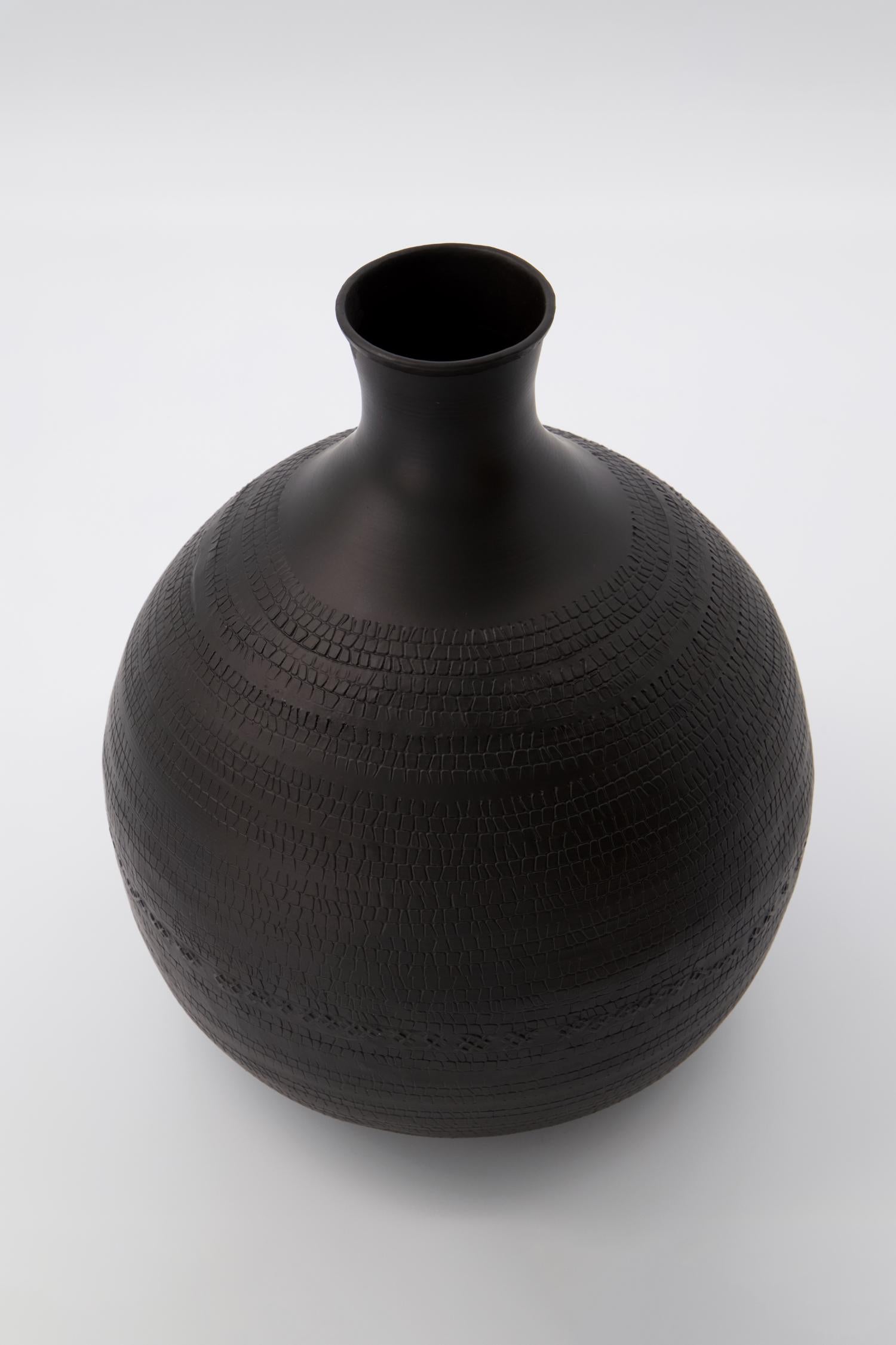 reena vase 25cm