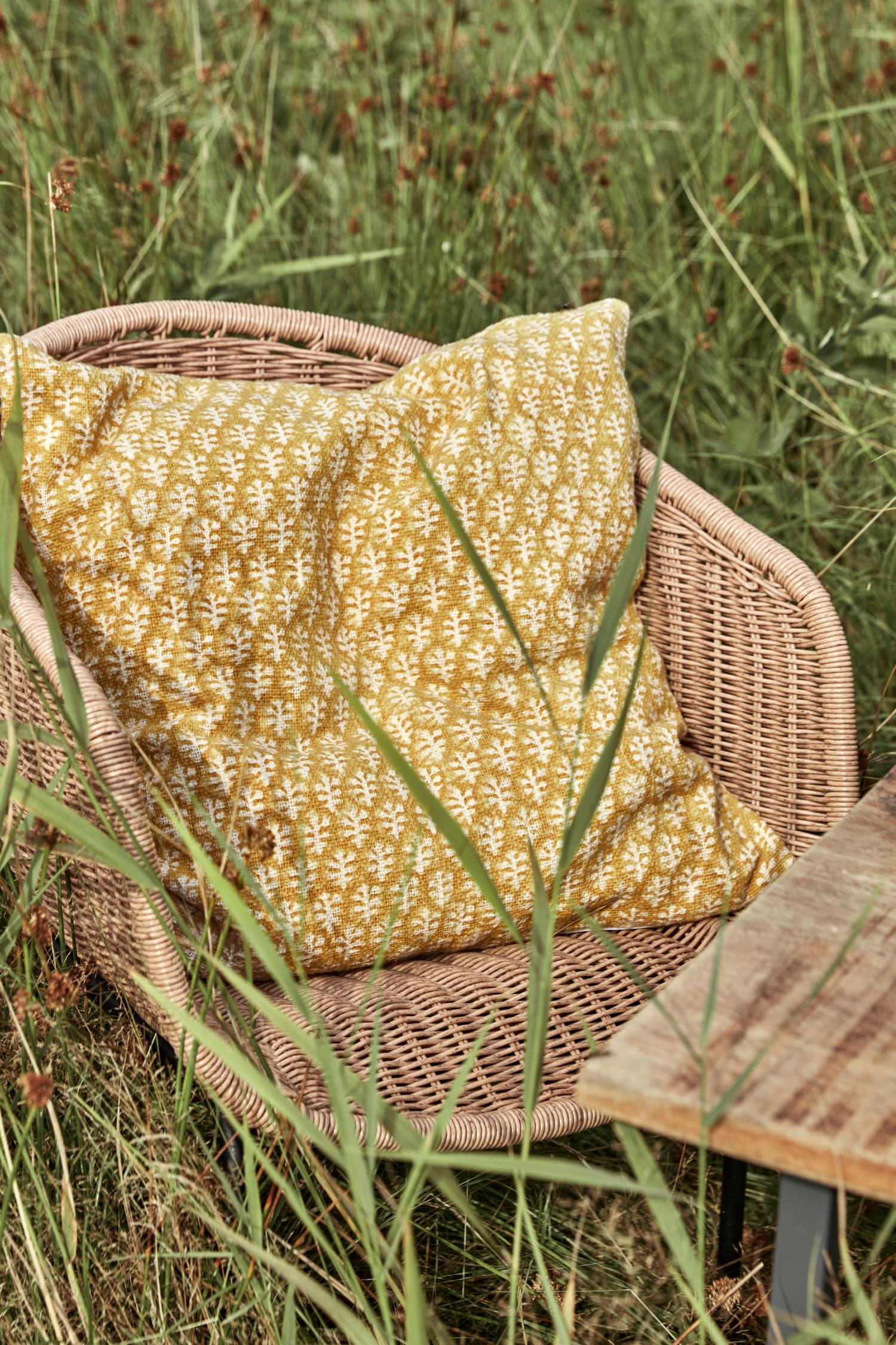 relief cushion cover