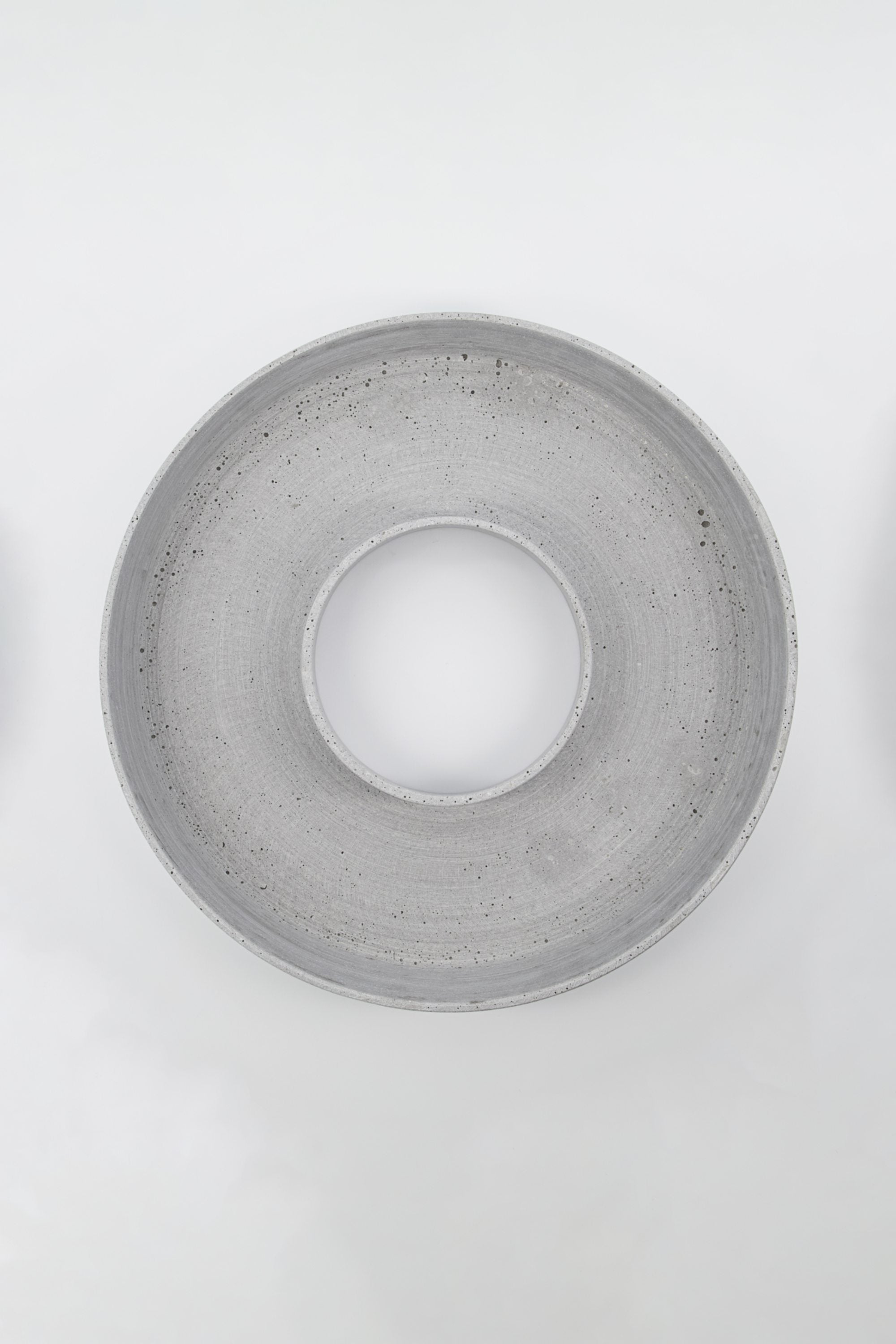 the ring candlestand planter