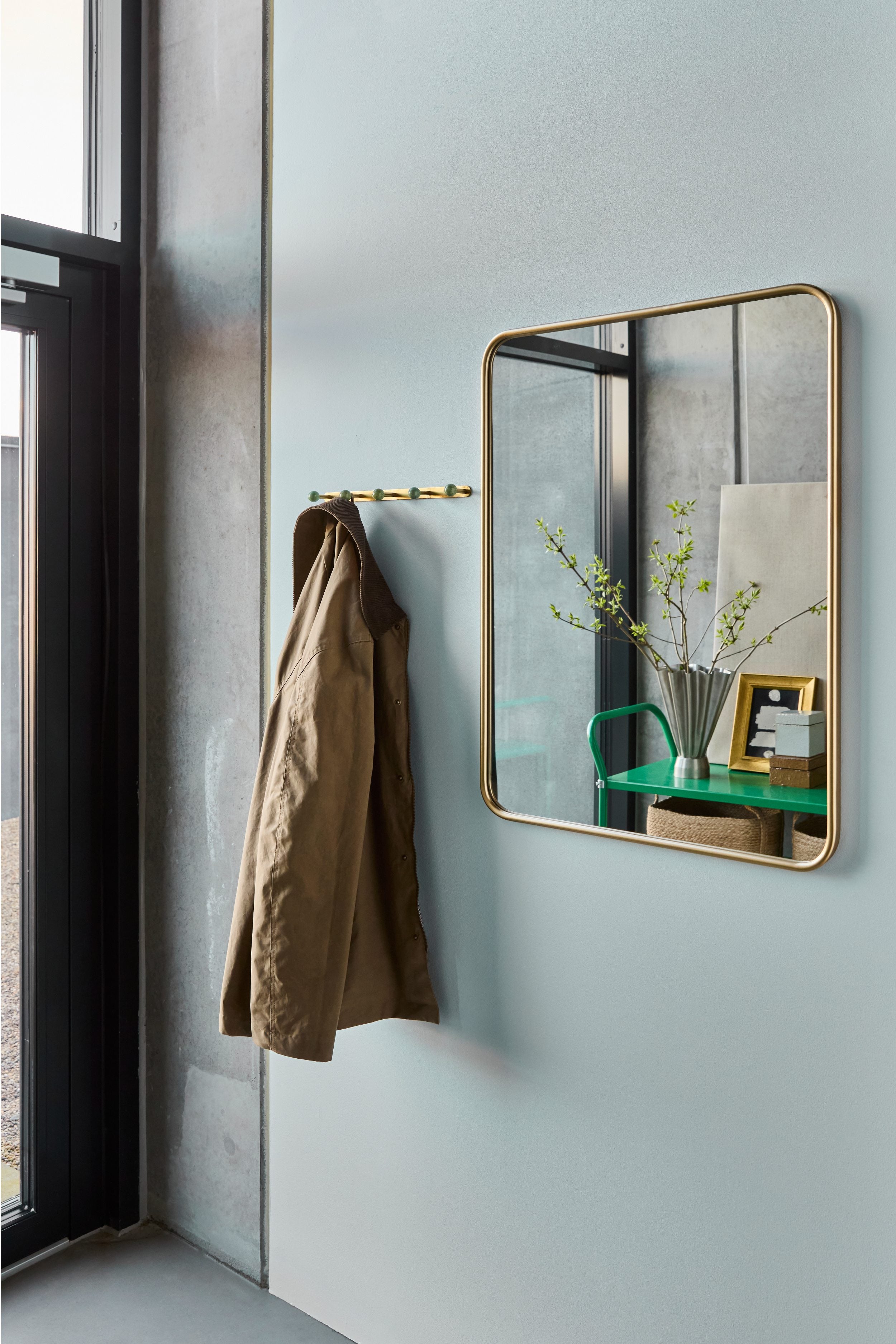 golden square mirror