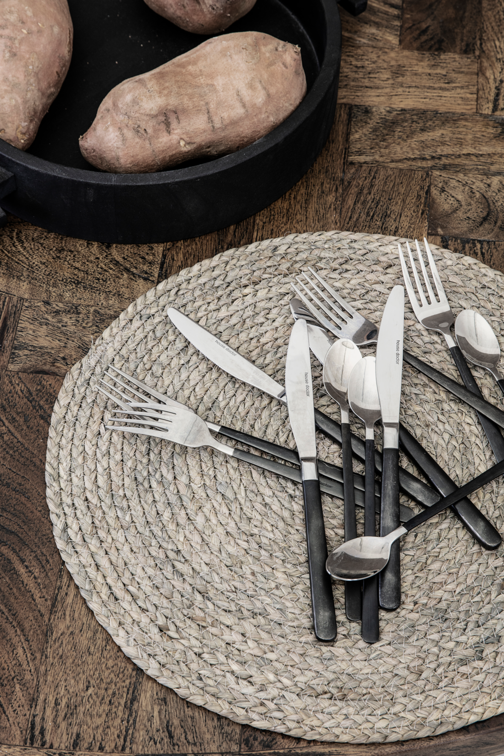 circle placemat set/4 natural taupe