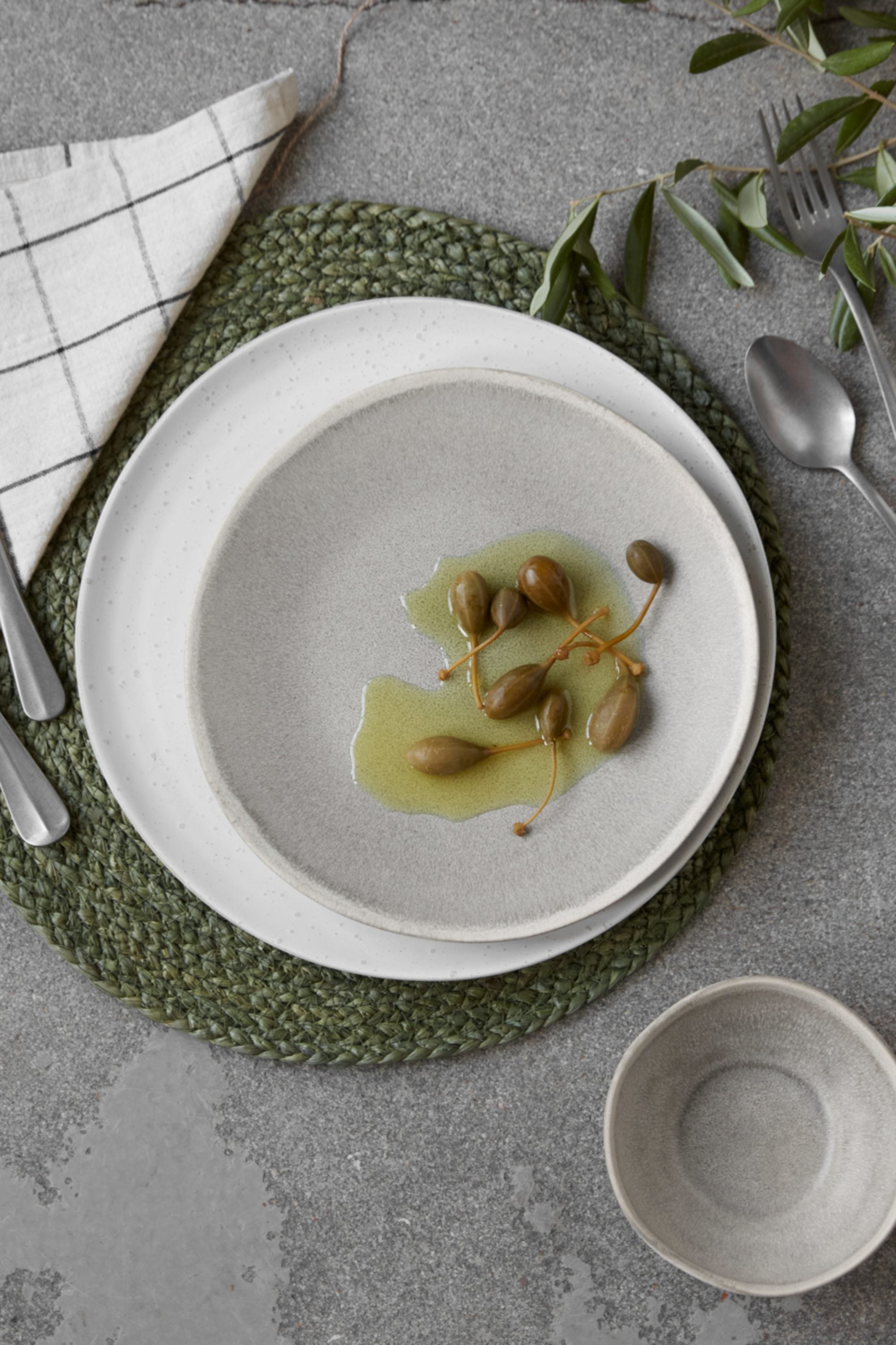 more dinner plate grey