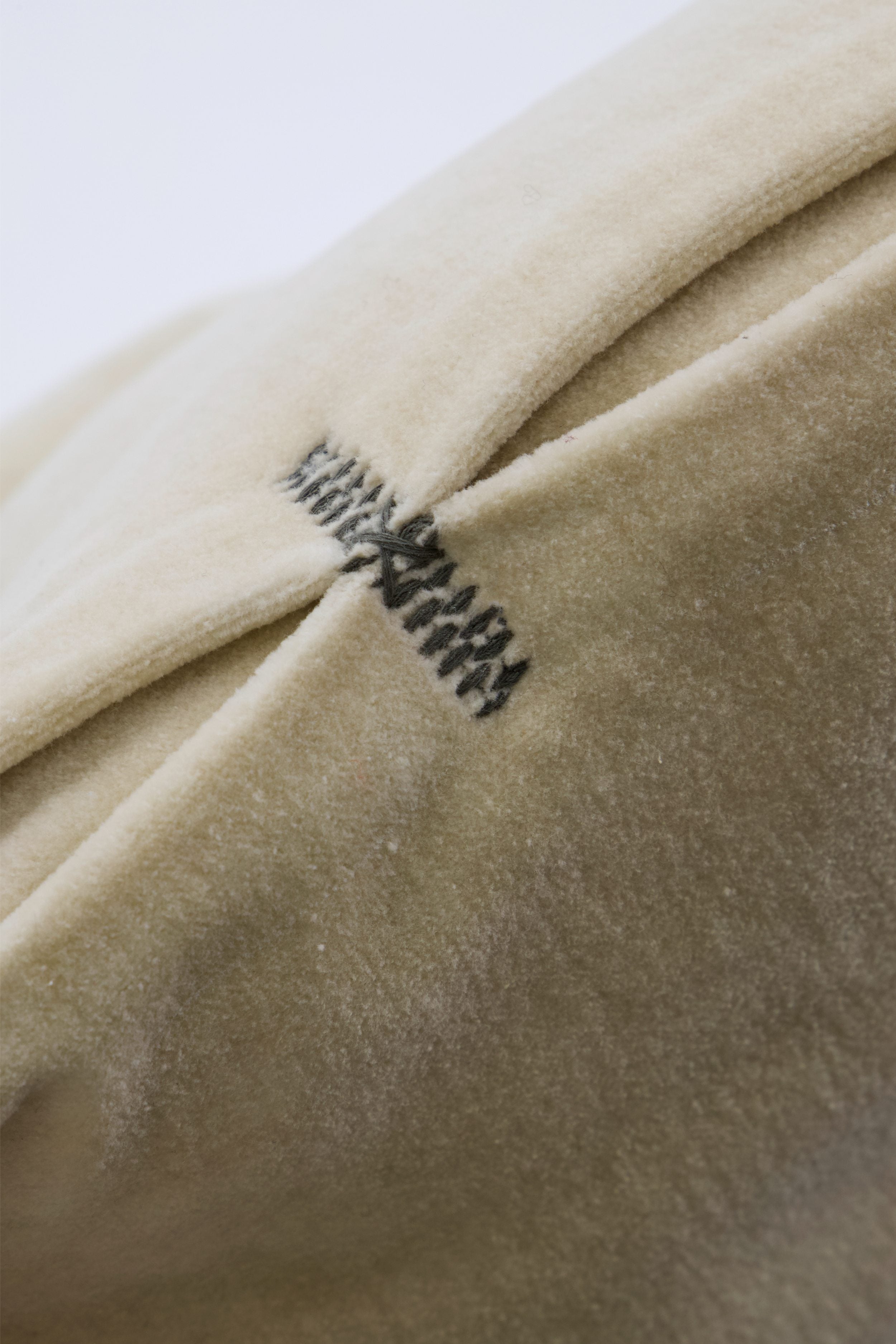 velvet cushion cover sand