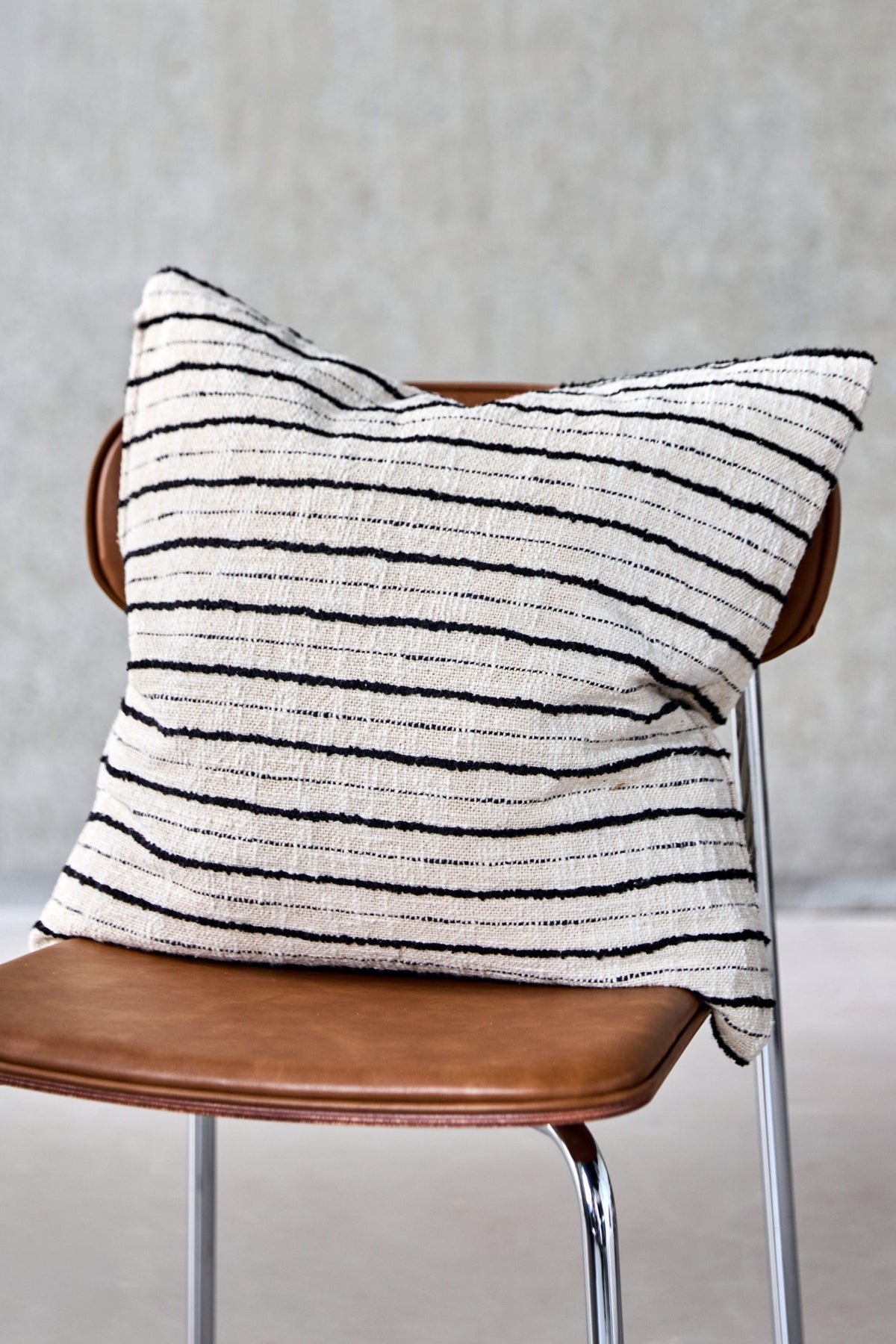 lines cushion cover