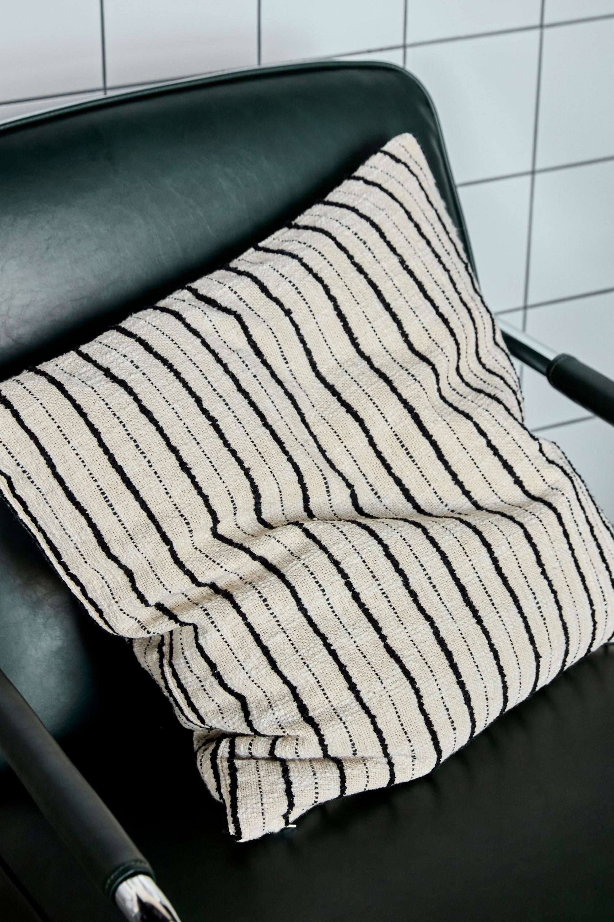 lines cushion cover