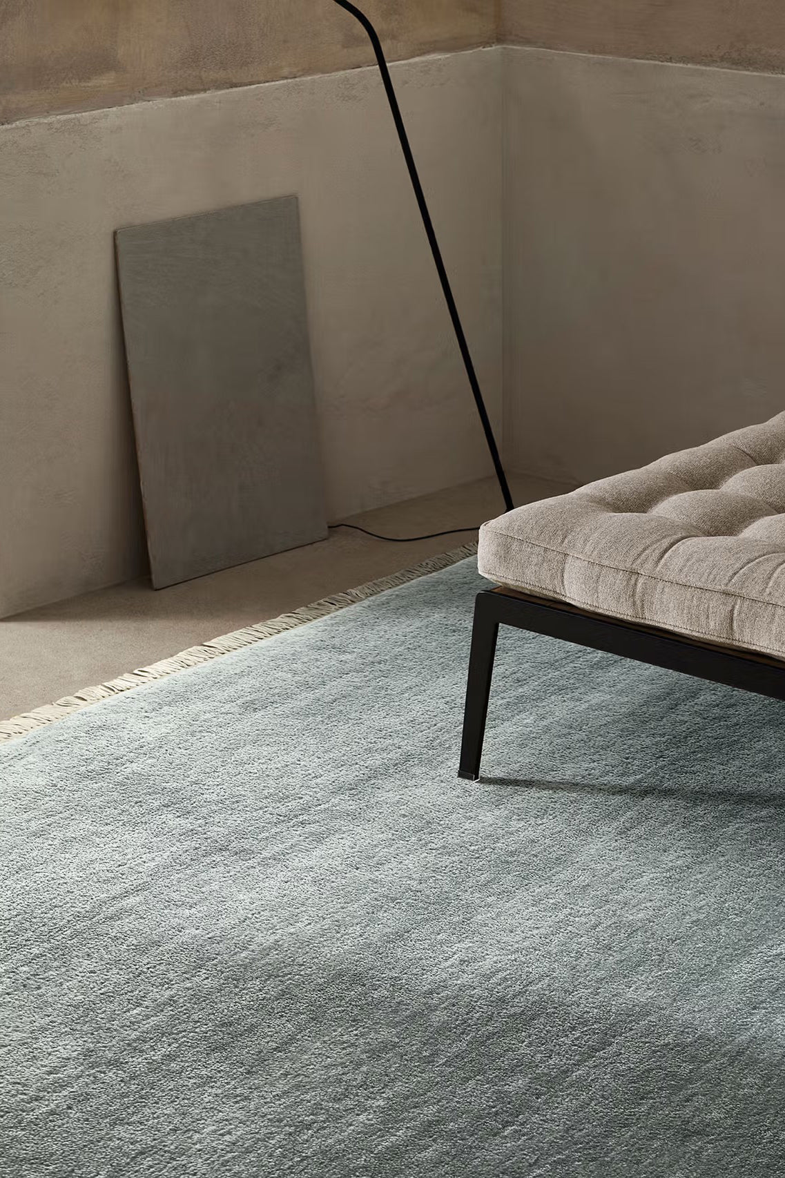 agra rug moonstone