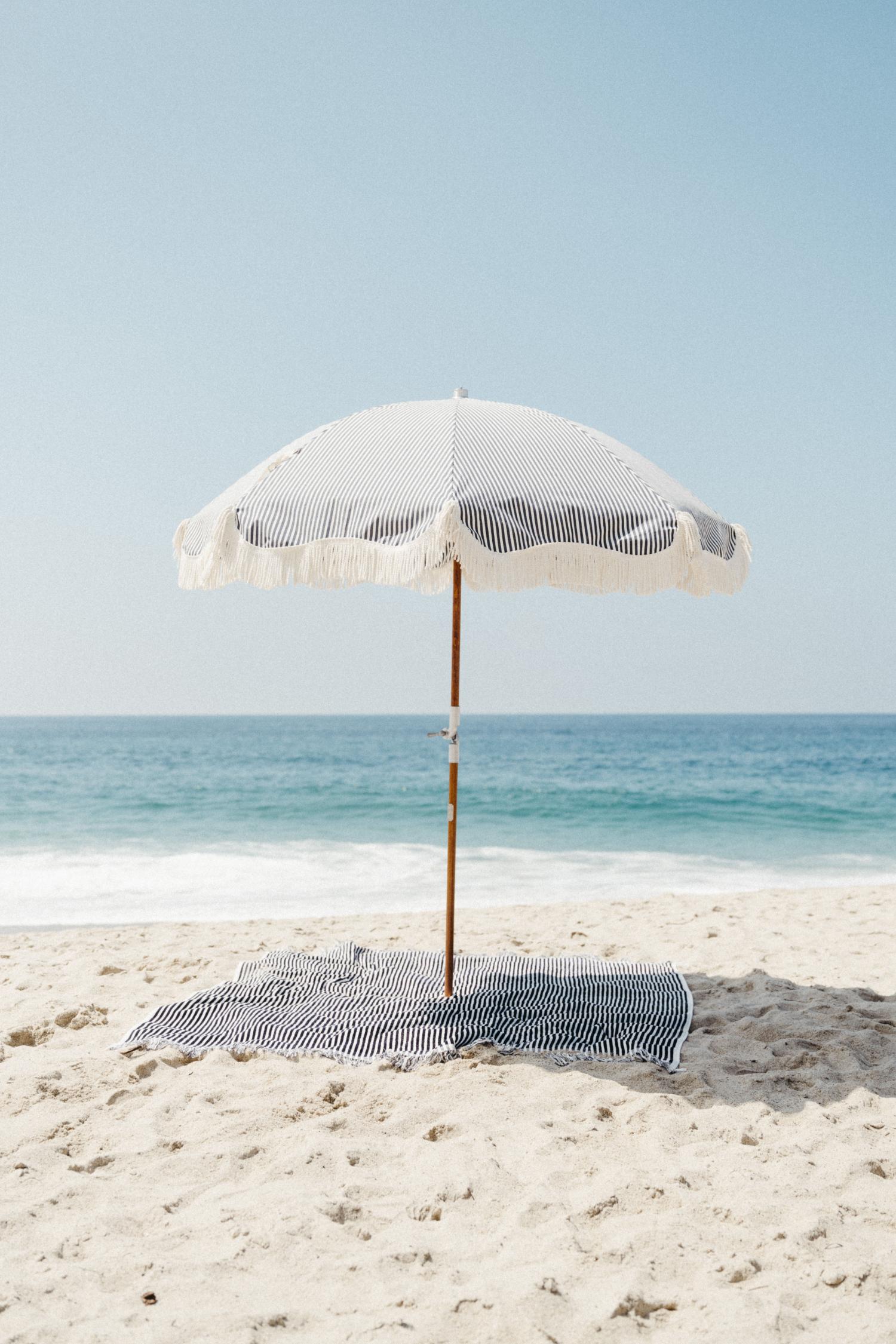 premium beach umbrella laurens navy stripe