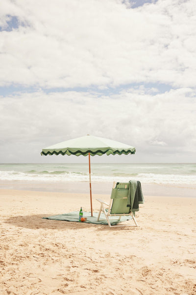 amalfi umbrella riviera green