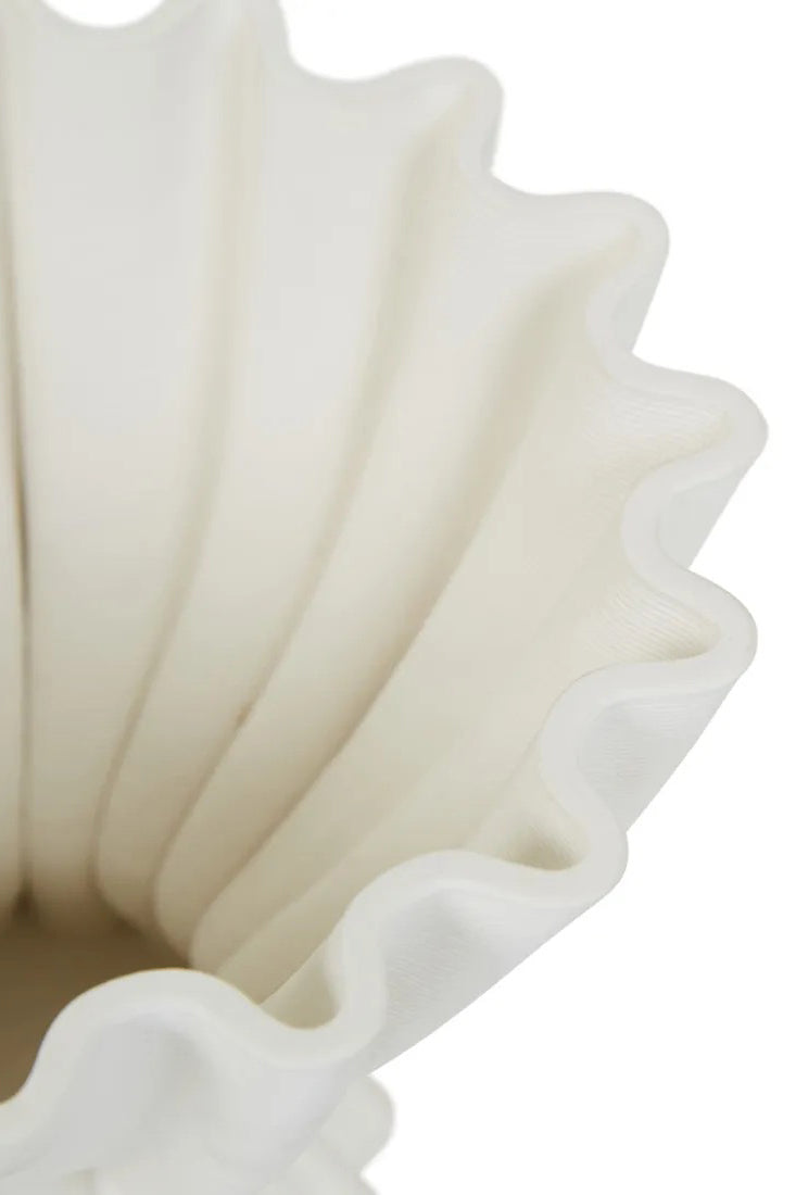scallop vase