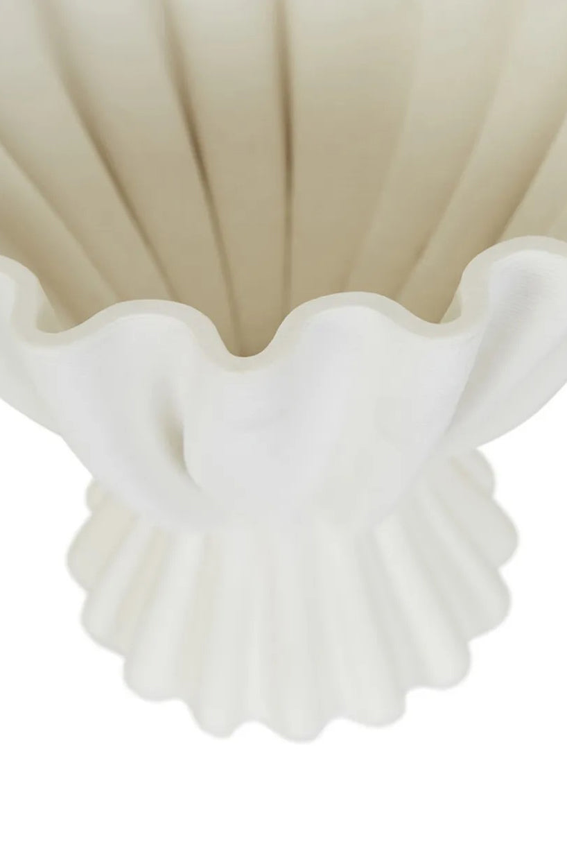 scallop vase