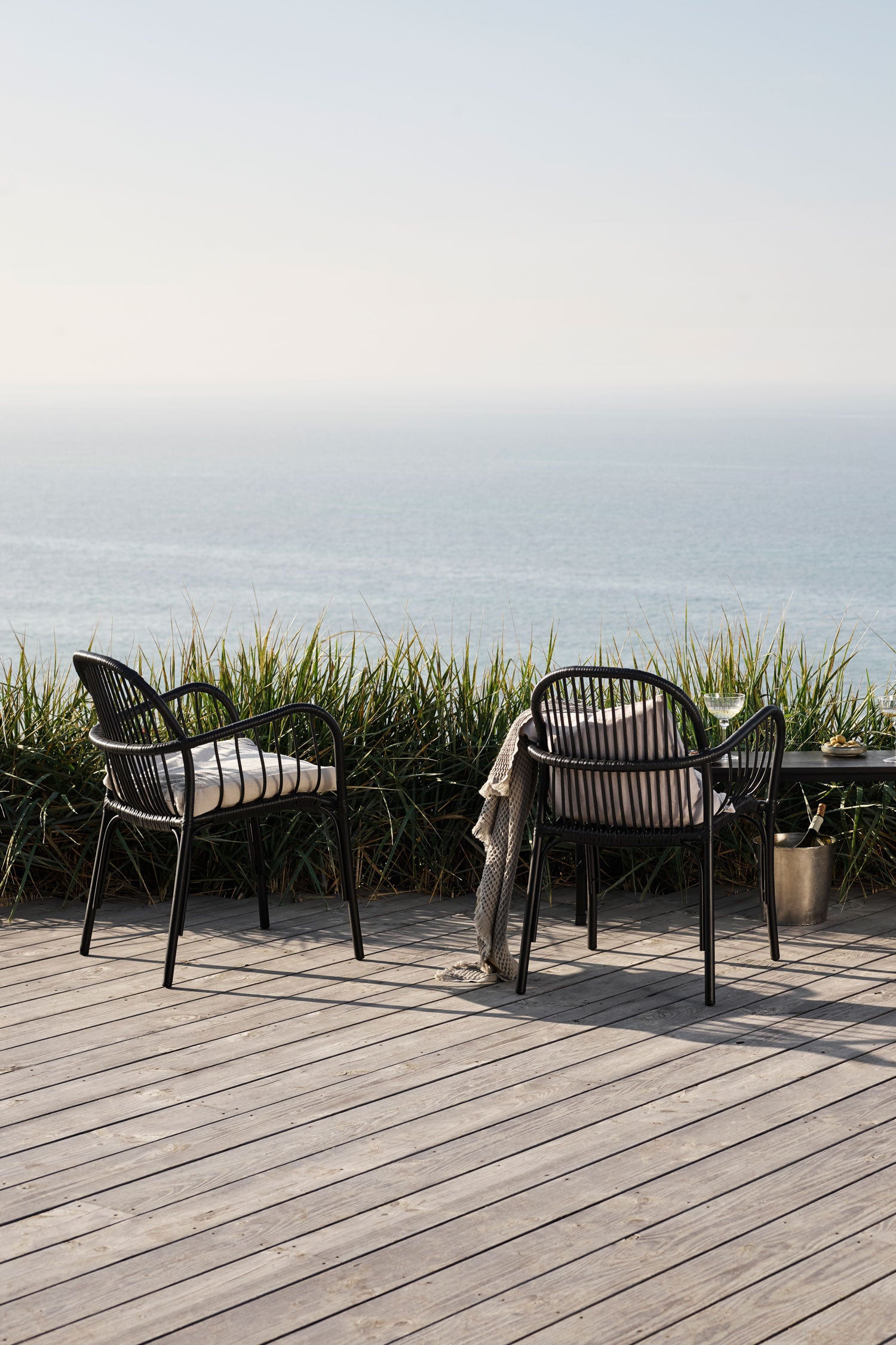 brea outdoor chair dark green