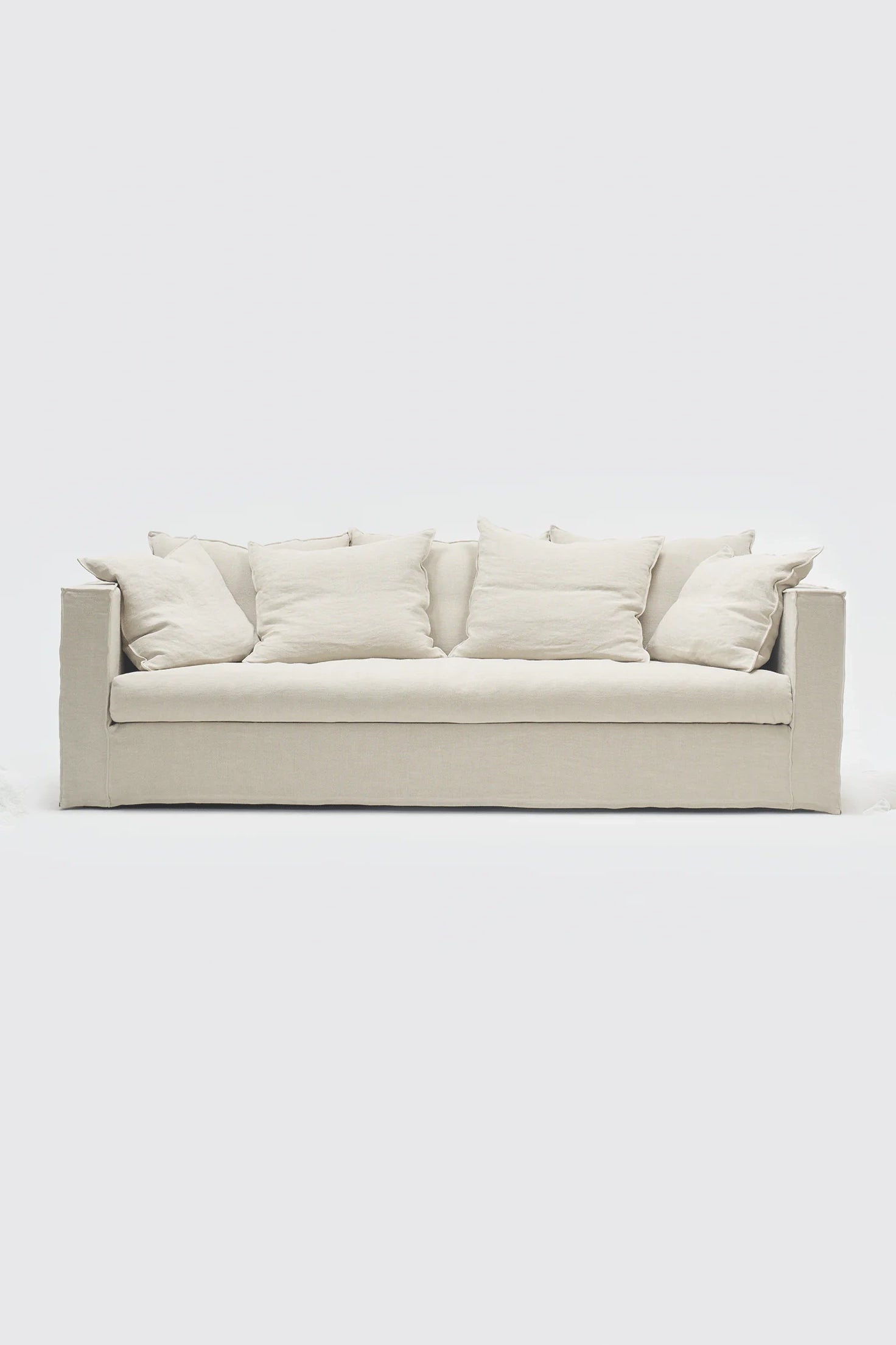 heirloom sofa 3 seater pumice