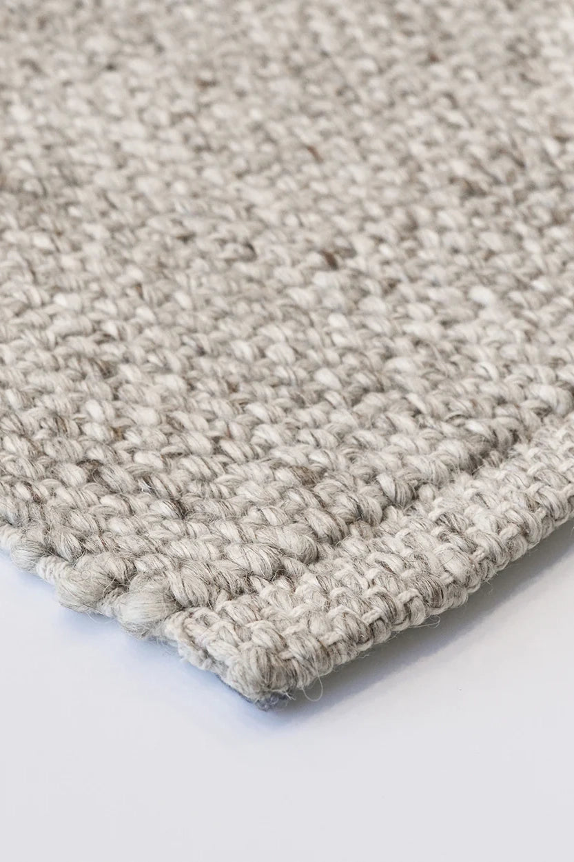 nebraska rug pebble